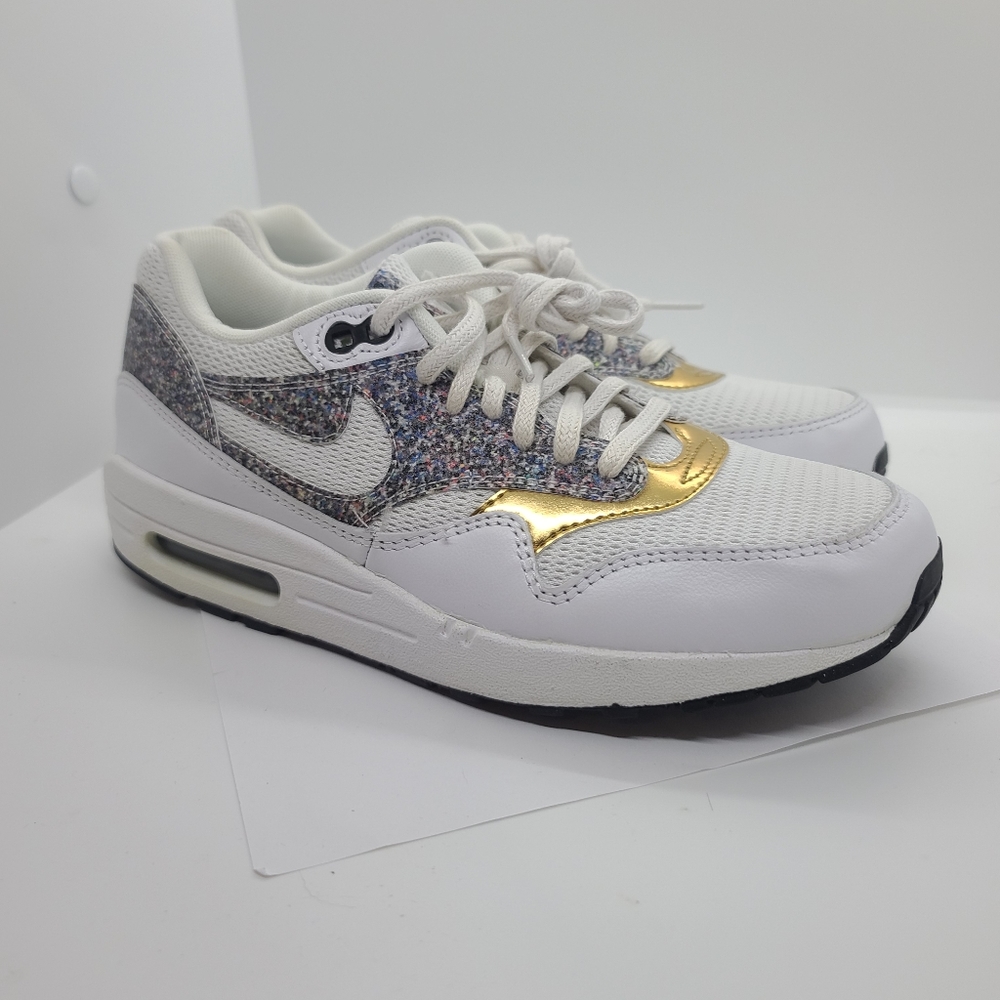 NIke Air Max 1 Womens Running Trainer shoe